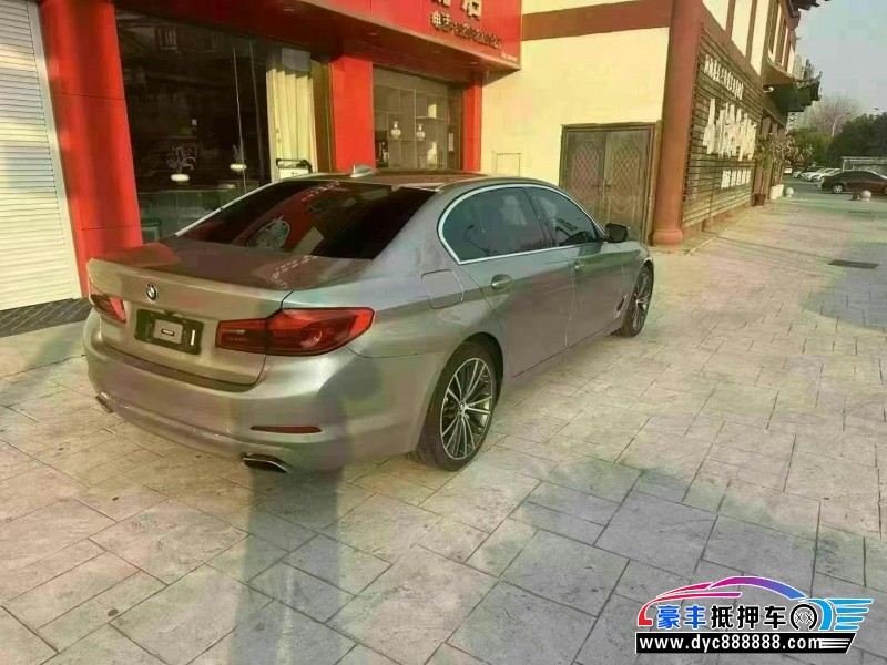 19年宝马5系轿车抵押车出售