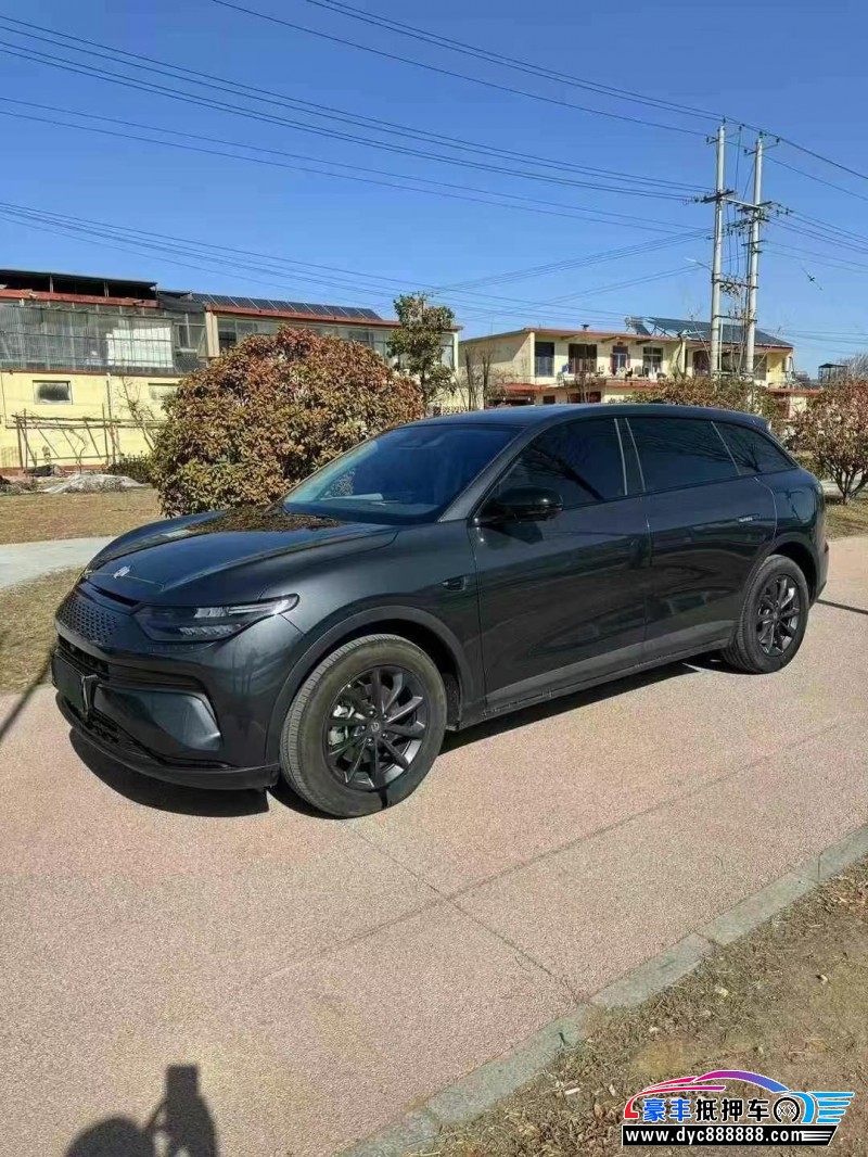 24年零跑C11轿车抵押车出售