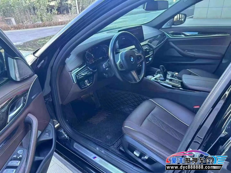 22年宝马5系轿车抵押车出售