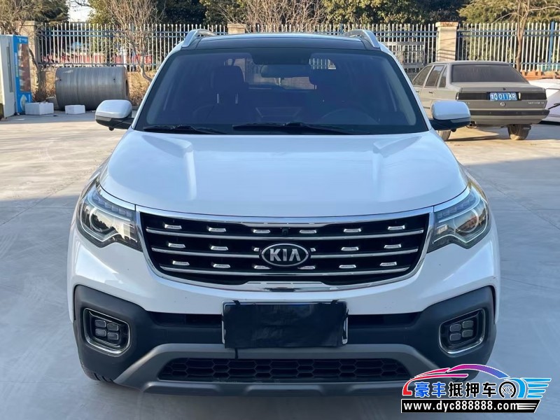 20年起亚智跑轿车抵押车出售