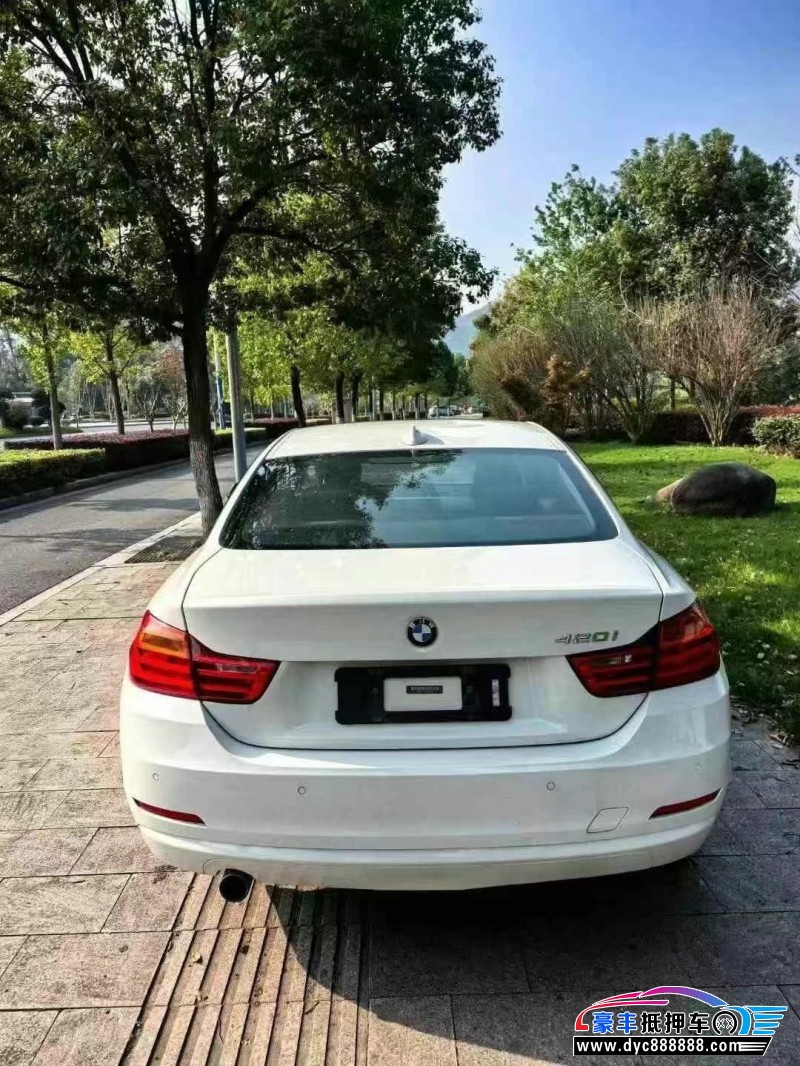 15年宝马4系轿车抵押车出售