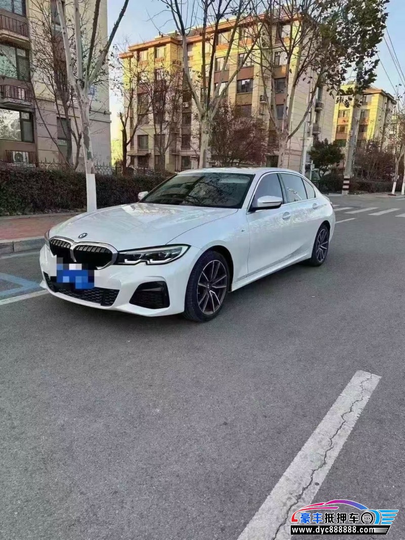 22年宝马3系轿车抵押车出售