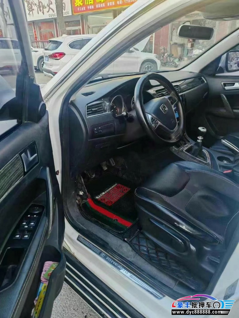 15年众泰T600轿车抵押车出售