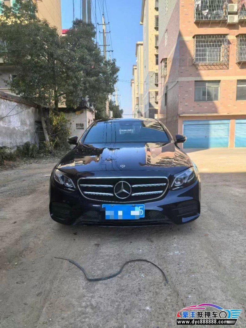 20年奔驰E轿车抵押车出售