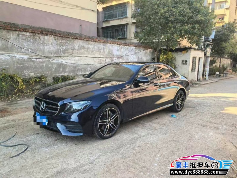 20年奔驰E轿车抵押车出售