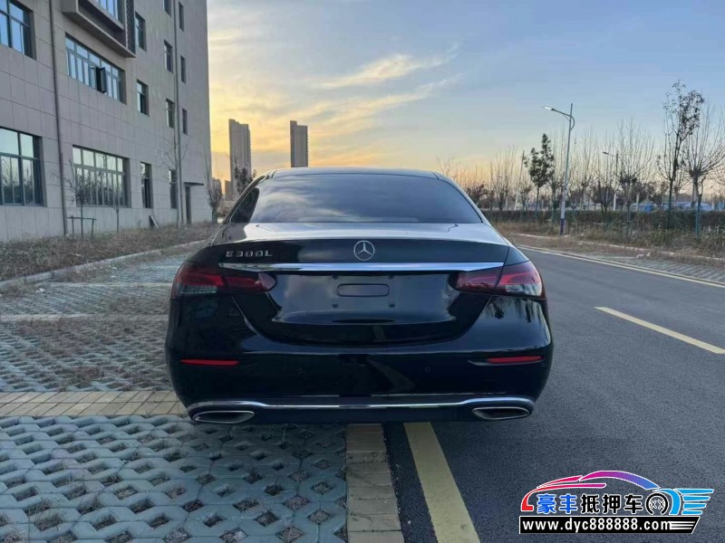 21年奔驰E轿车抵押车出售