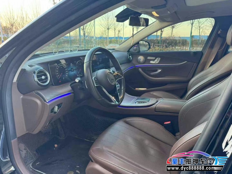 21年奔驰E轿车抵押车出售