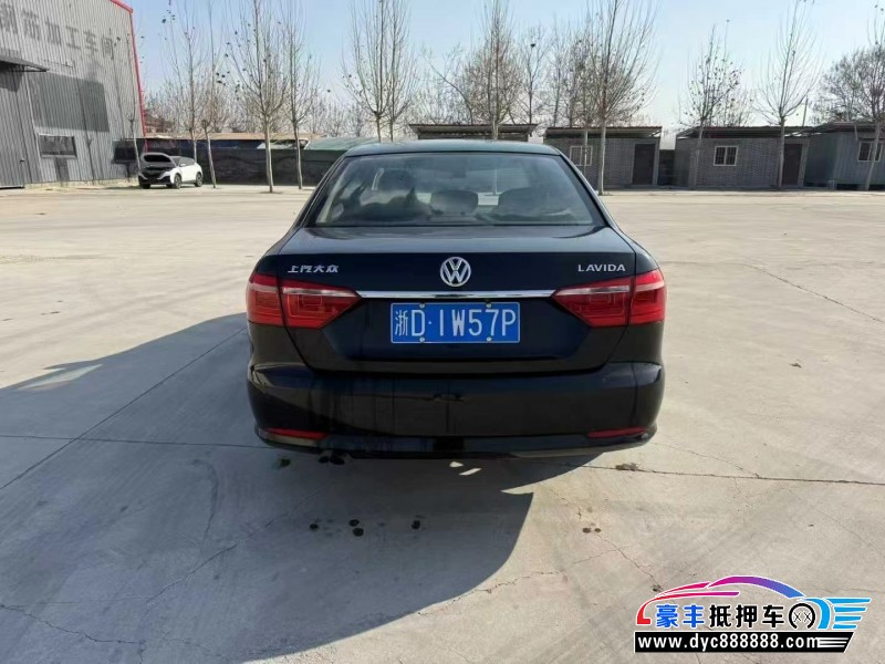 17年大众朗逸轿车抵押车出售