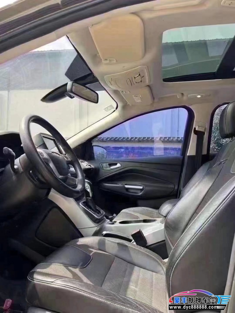 14年福特翼虎轿车抵押车出售