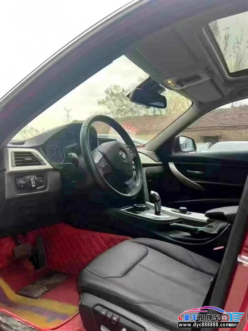 15年宝马3系轿车抵押车出售