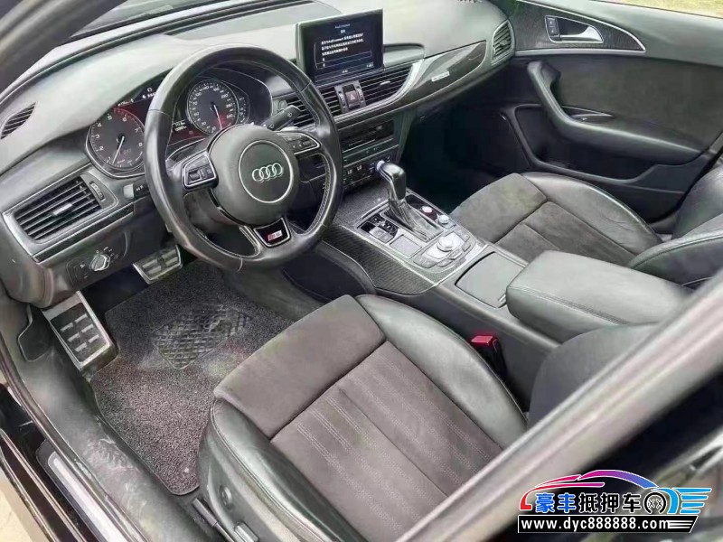 18年奥迪S6轿车抵押车出售