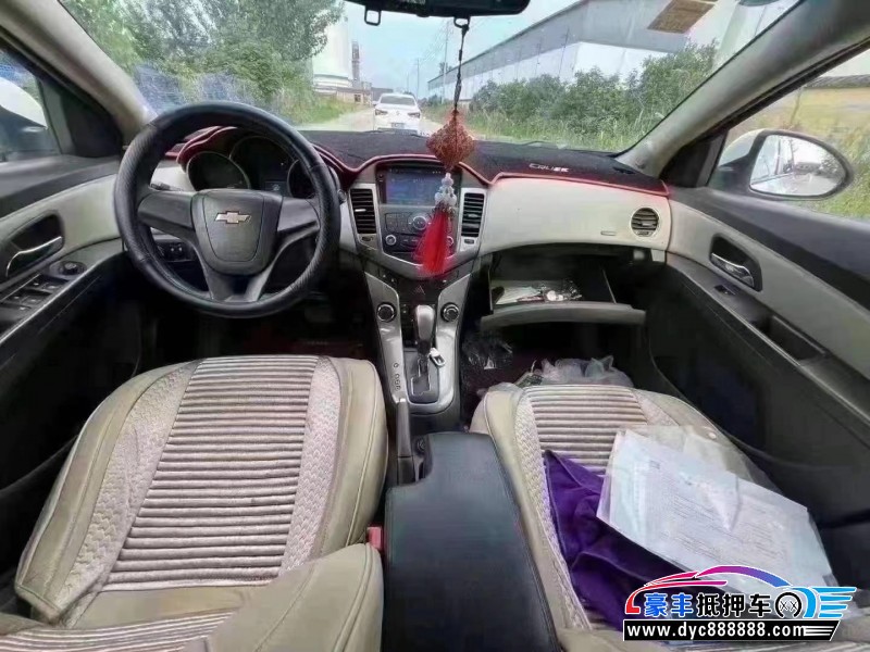 15年雪佛兰科鲁兹轿车抵押车出售