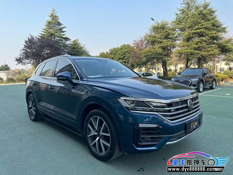 21年大众途锐轿车抵押车出售