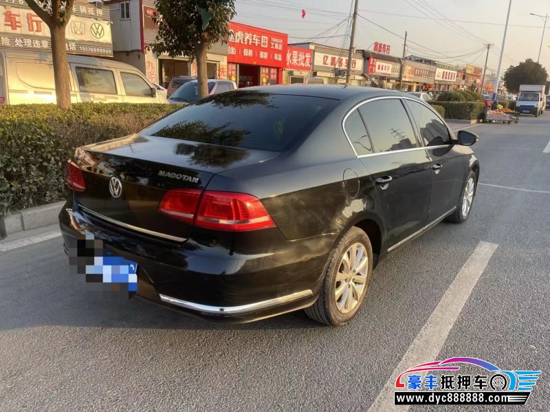 16年大众迈腾轿车抵押车出售