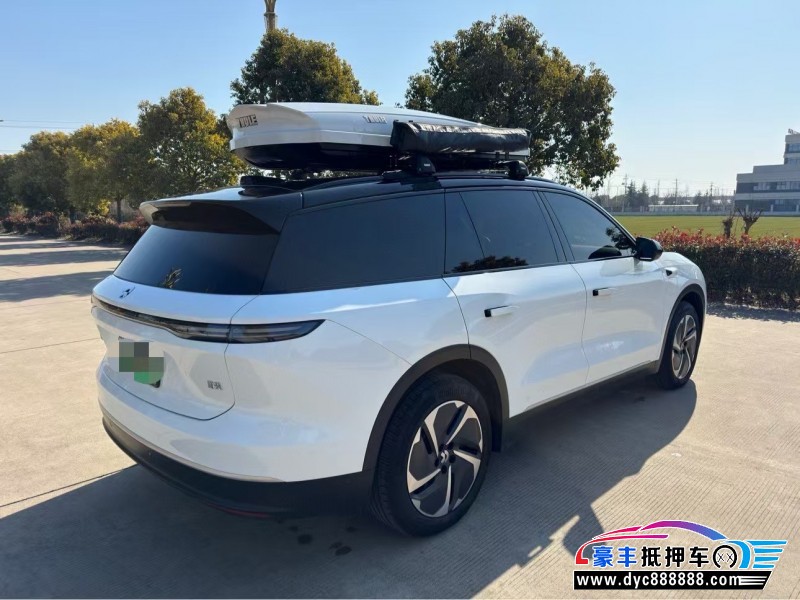 24年蔚来ES8轿车抵押车出售