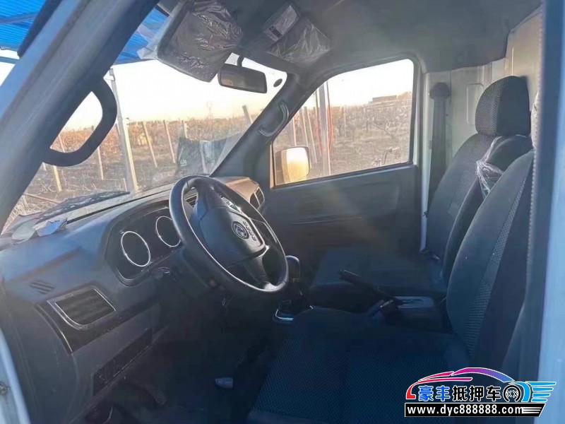 23年东风御风轿车抵押车出售