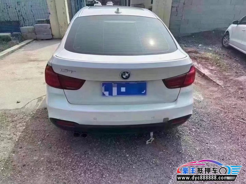 21年宝马3系GT轿车抵押车出售