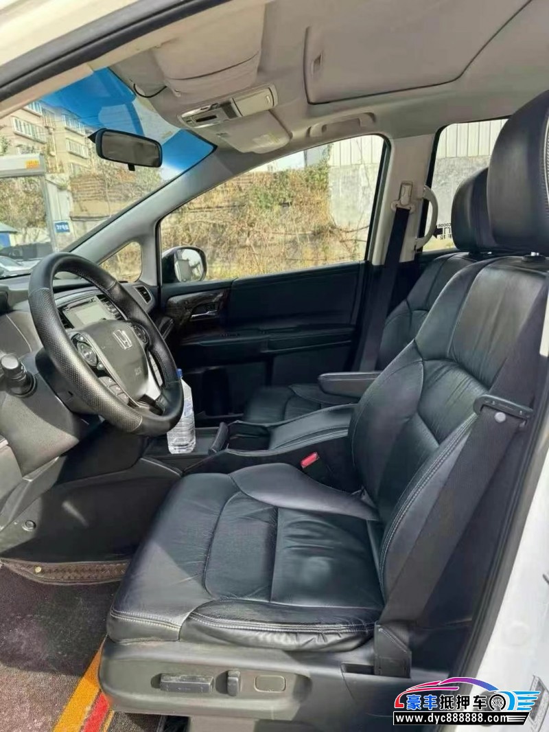 15年本田奥德赛轿车抵押车出售