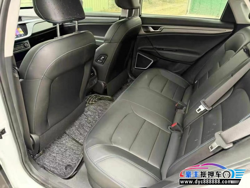 22年吉利帝豪EV轿车抵押车出售