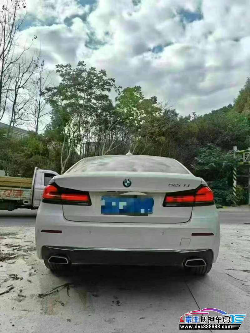 22年宝马5系轿车抵押车出售