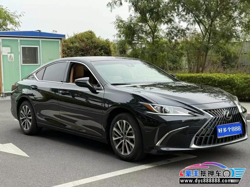 22年雷克萨斯ES轿车抵押车出售