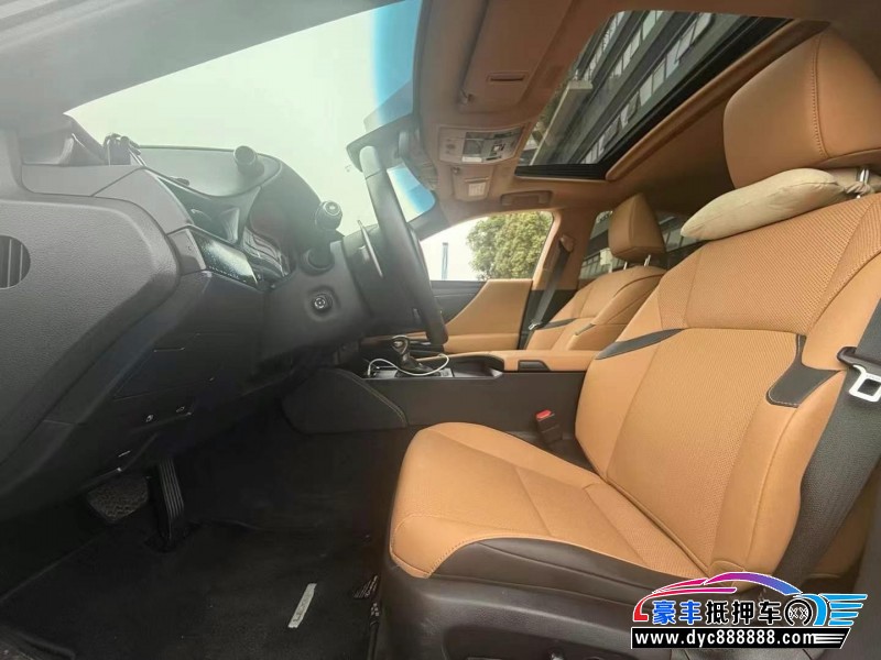 22年雷克萨斯ES轿车抵押车出售