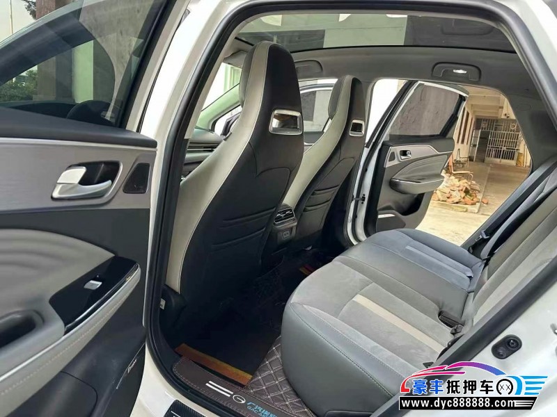 22年埃安魅S580轿车抵押车出售