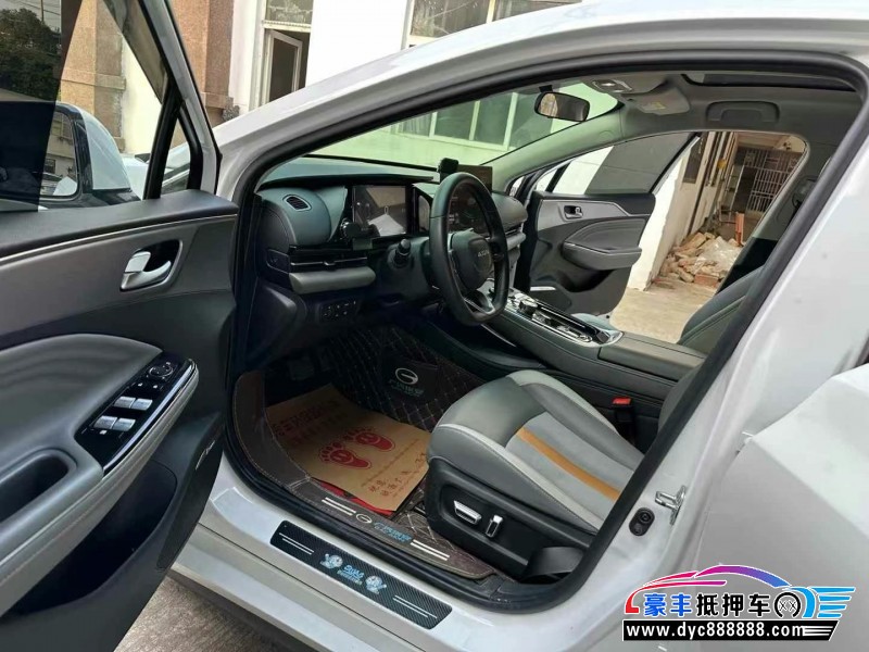 22年埃安魅S580轿车抵押车出售