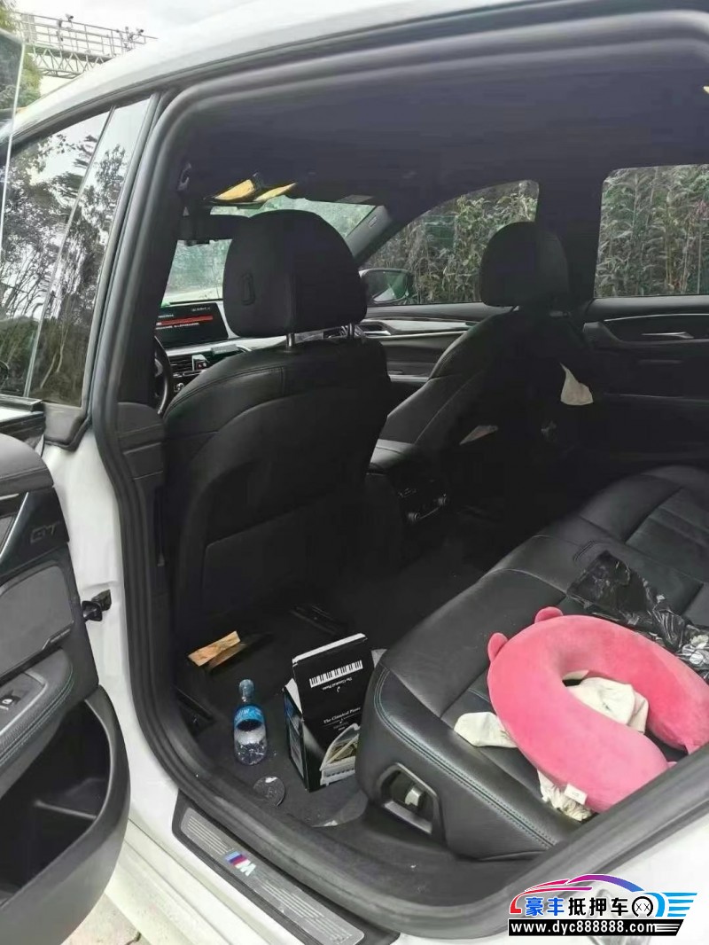 18年宝马6系GT轿车抵押车出售