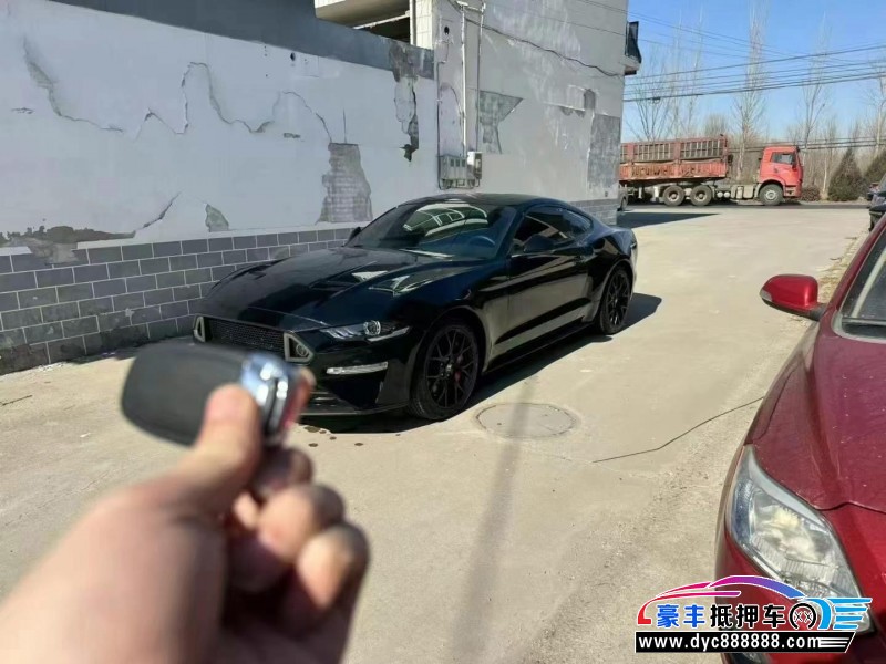 19年福特野马轿车抵押车出售