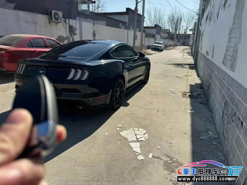 19年福特野马轿车抵押车出售