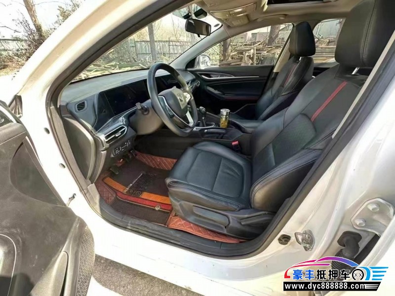 20年长安逸动轿车抵押车出售