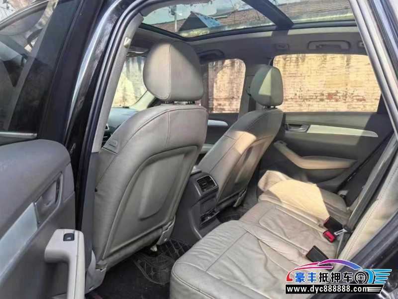 10年奥迪Q5轿车抵押车出售