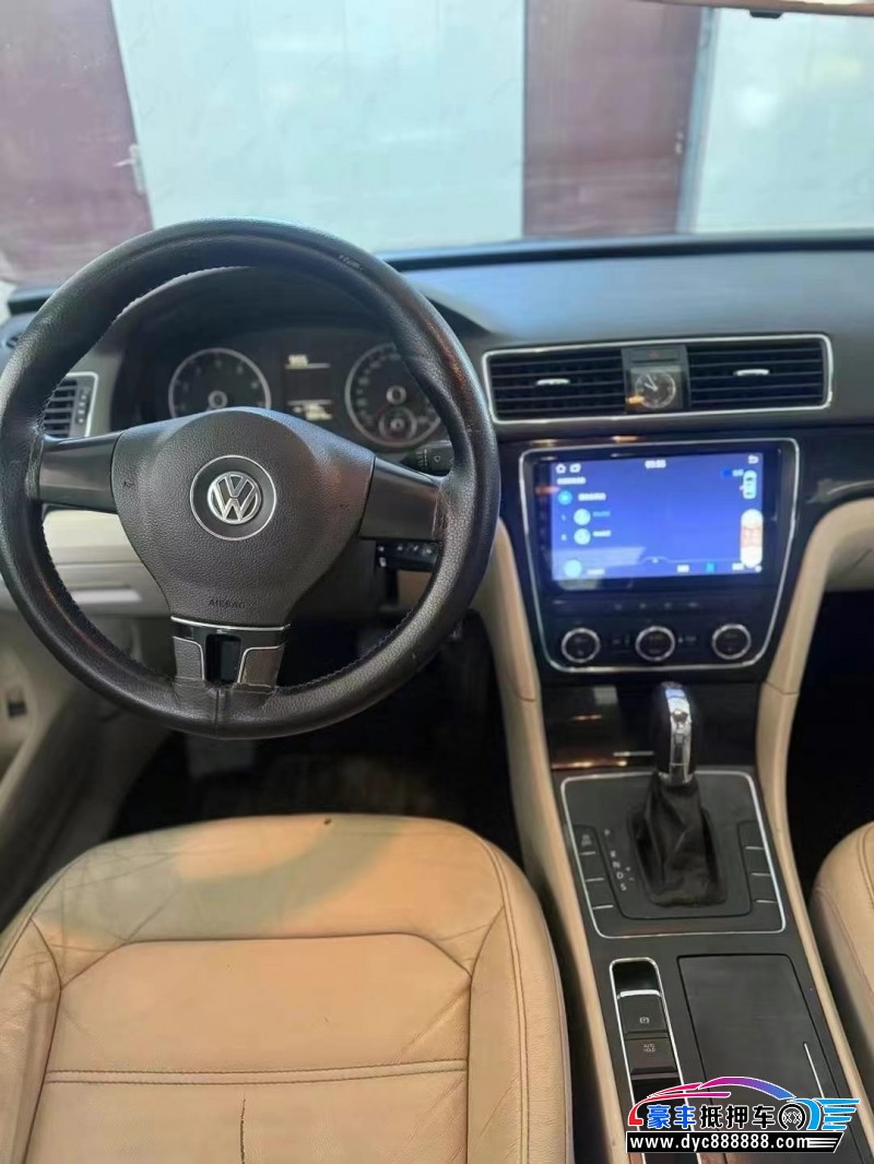 11年大众帕萨特轿车抵押车出售