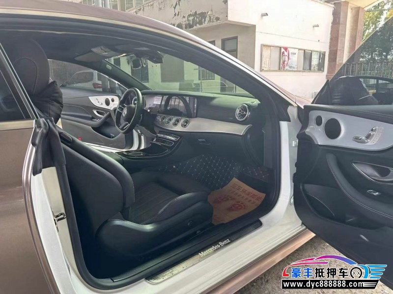 21年奔驰E轿车抵押车出售