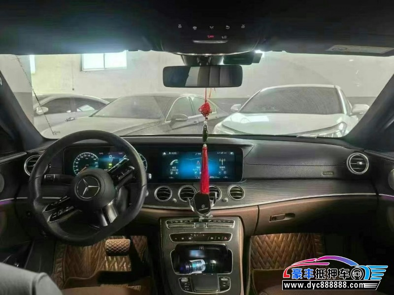 21年奔驰E轿车抵押车出售