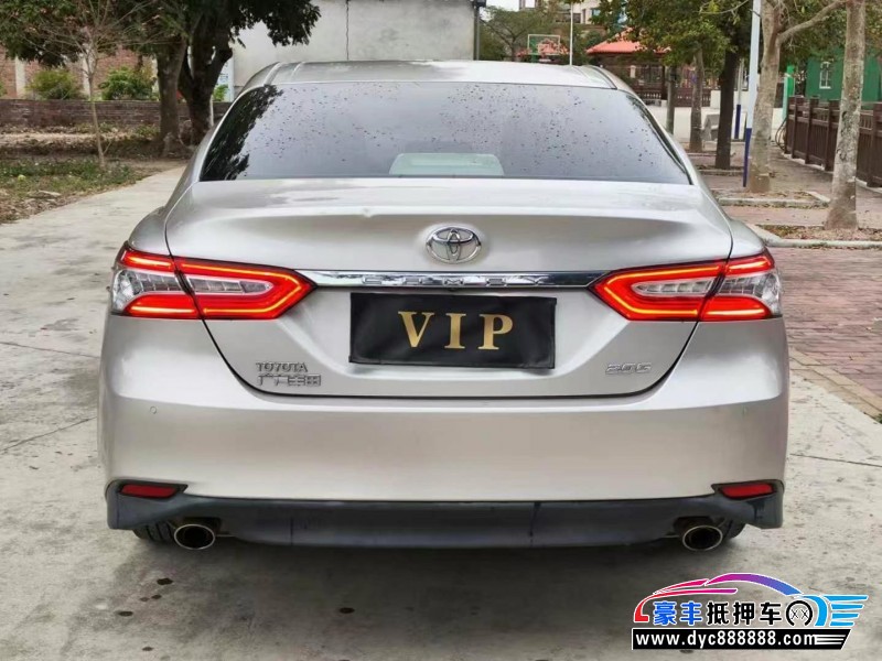 19年丰田凯美瑞轿车抵押车出售