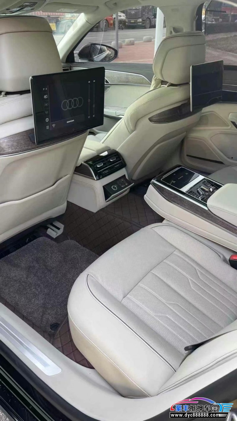 23年奥迪A8L轿车抵押车出售