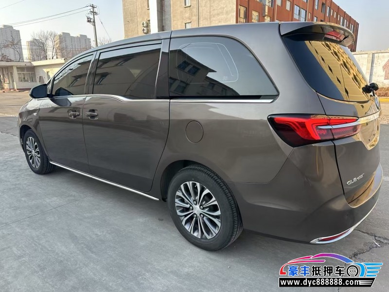 22年别克GL8轿车抵押车出售