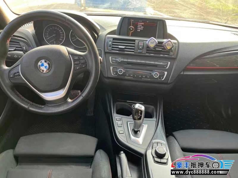 12年宝马1系轿车抵押车出售