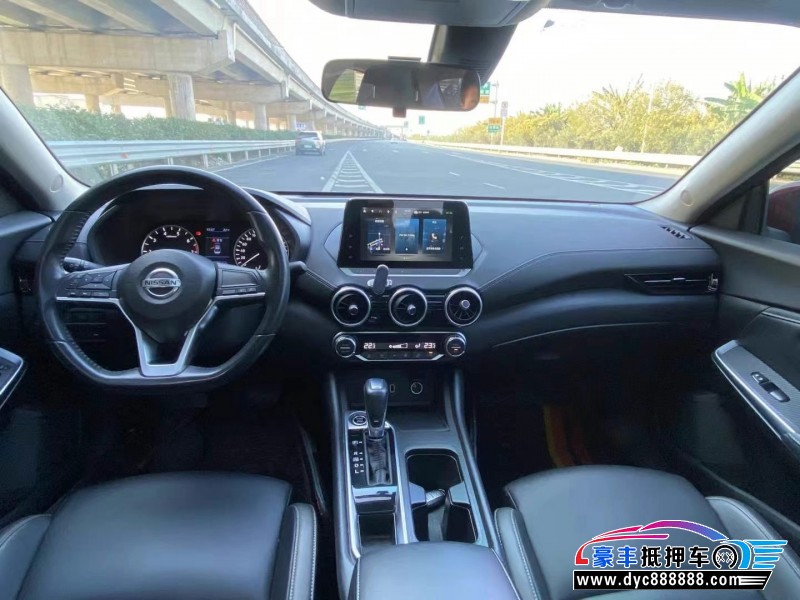 20年日产轩逸轿车抵押车出售