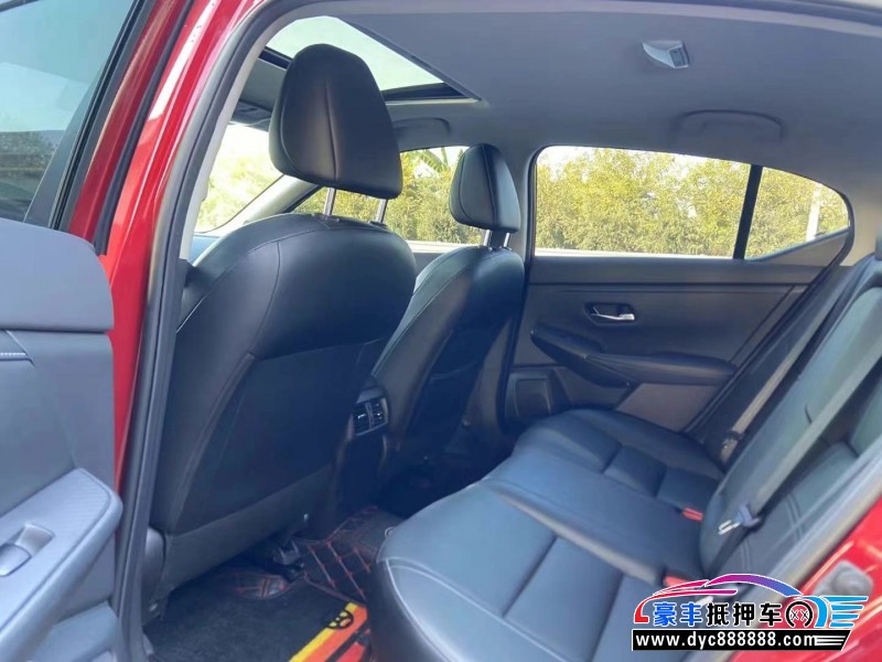 20年日产轩逸轿车抵押车出售