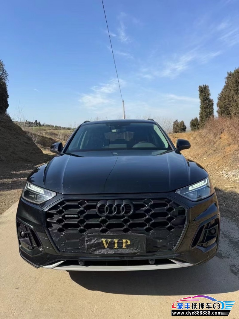 22年奥迪Q5轿车抵押车出售