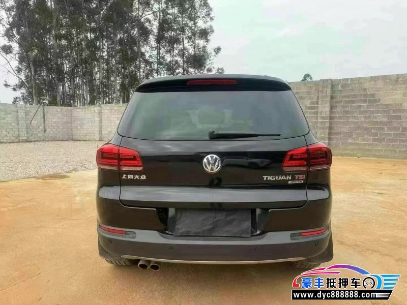 13年大众途观轿车抵押车出售