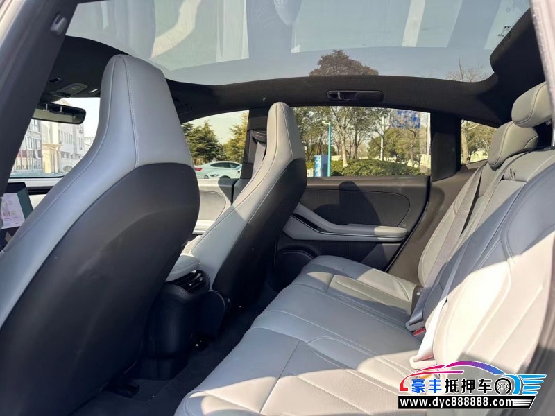 23年蔚来ET5轿车抵押车出售