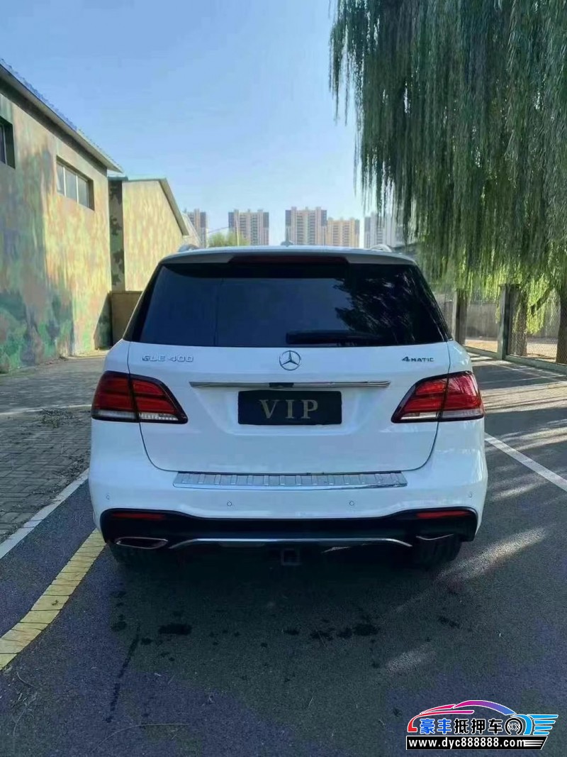 19年奔驰GLE轿车抵押车出售