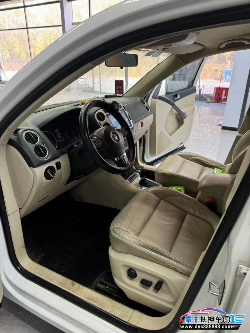 10年大众途观轿车抵押车出售