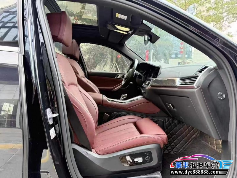 20年宝马X6轿车抵押车出售