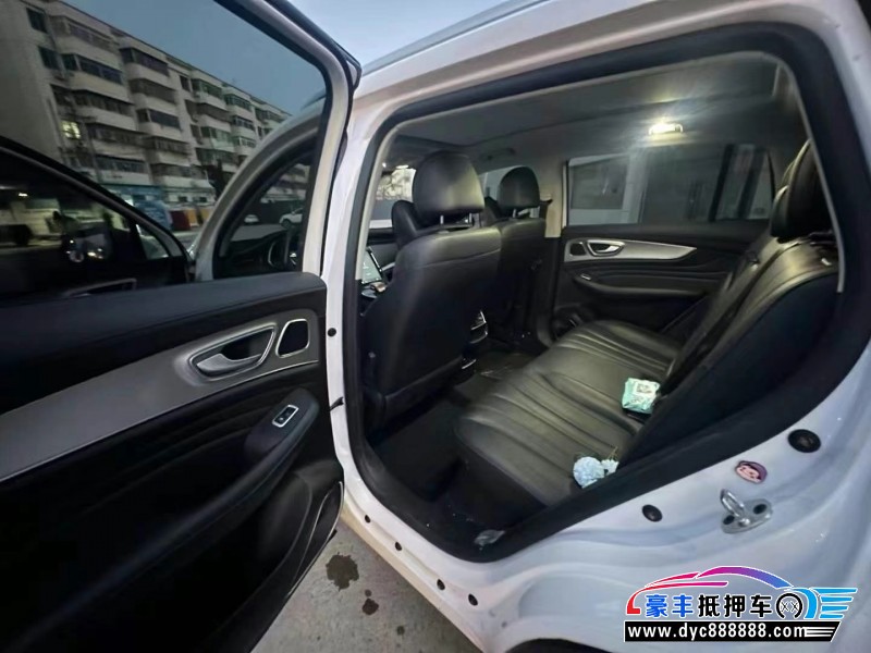 21年荣威RX5轿车抵押车出售