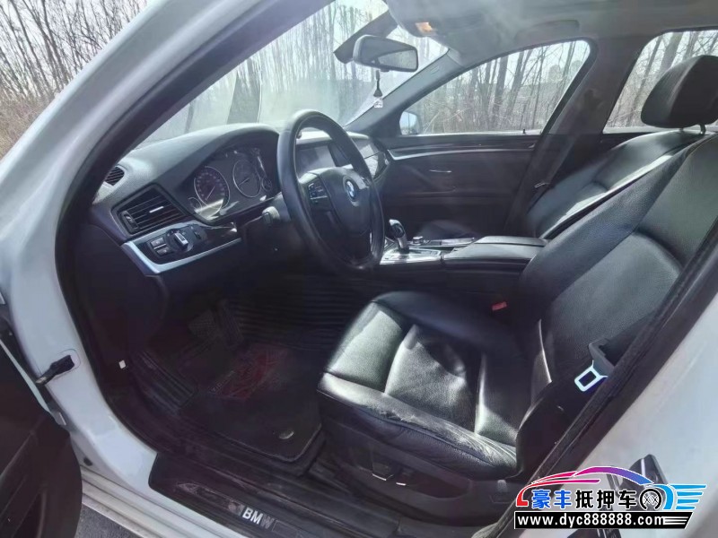 12年宝马5系轿车抵押车出售